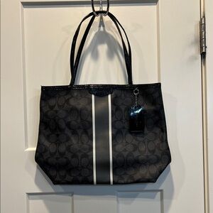 Coach Signature Black and Gray Tote